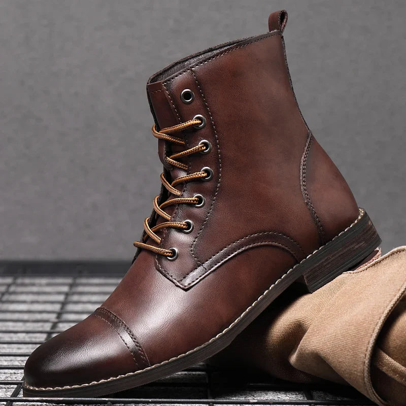 Comfortable winter leather boots