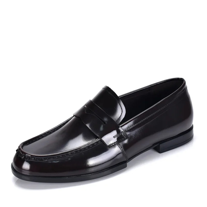 Elegant loafers italian slip-on
