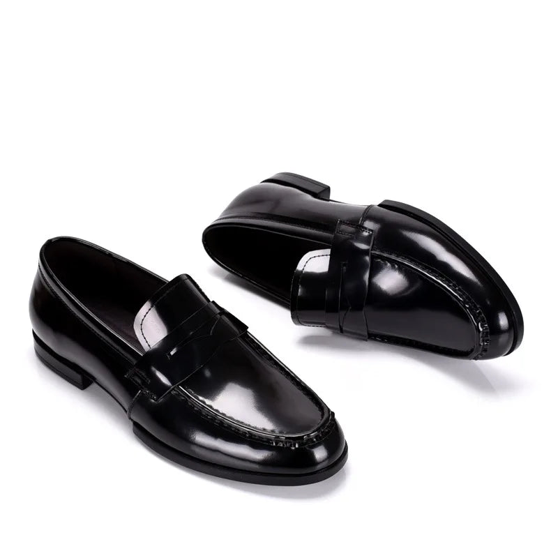 Elegant loafers italian slip-on