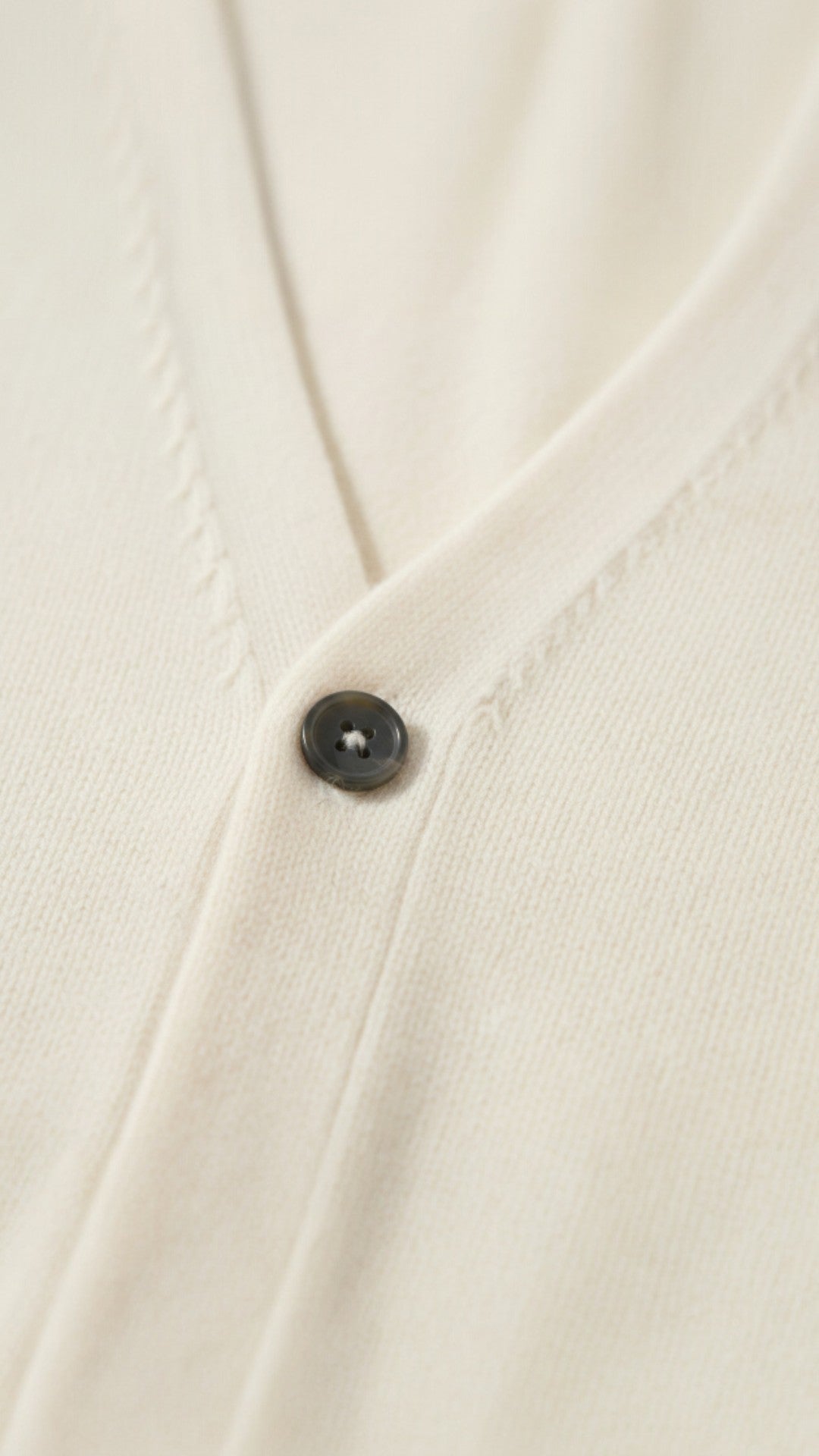 Cardigan con Bottoni e Scollatura V in Cotone | Ideale per la Stagione Primaverile ed Estiva