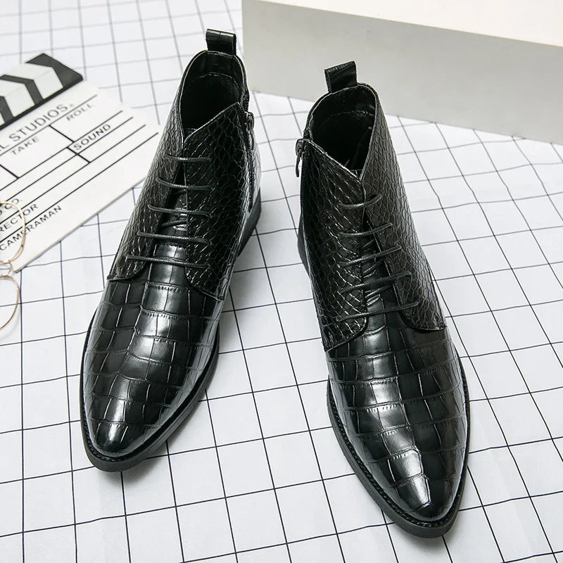 Casual pointed leather chelsea boots