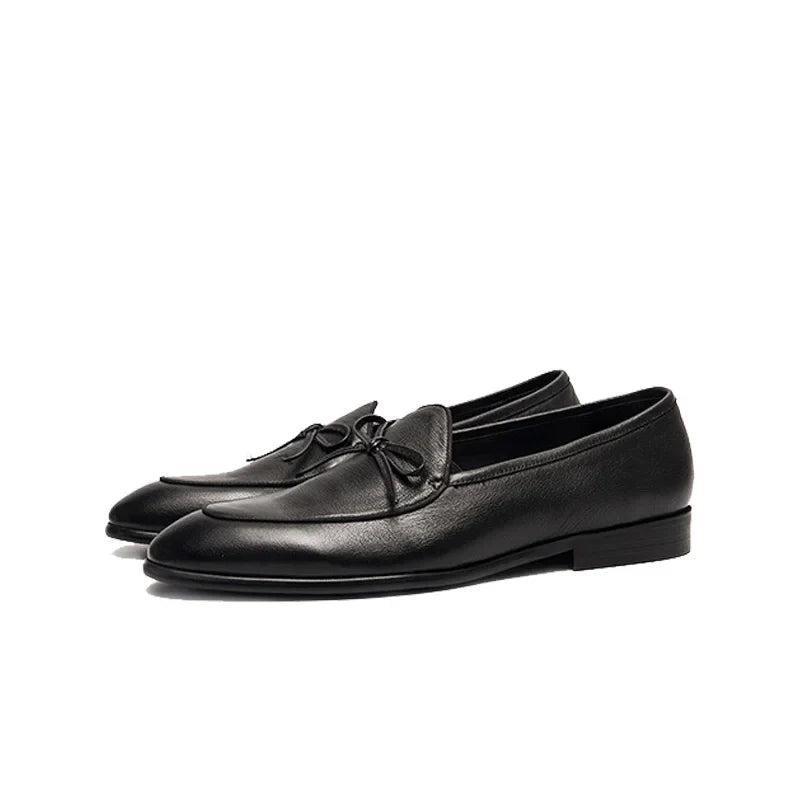 Square-toe bow loafer