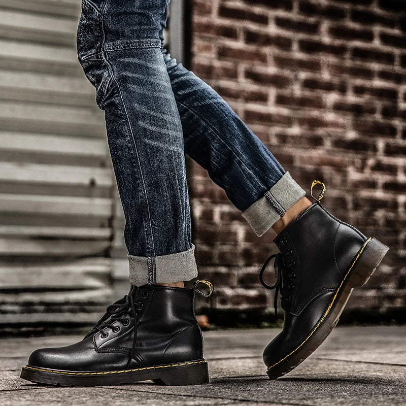 Heritage stitch ankle combat boot